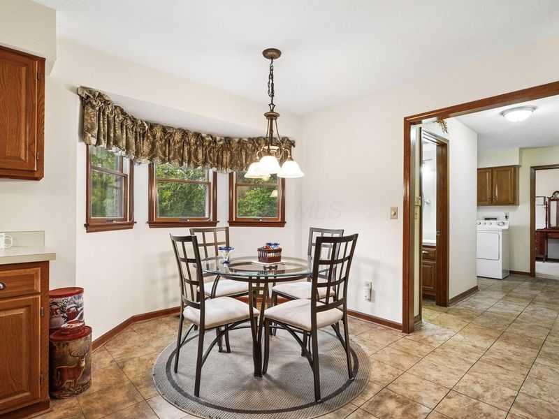 8029 Ashland Court NW, Canal Winchester, OH 43110 Photo 7