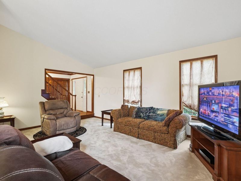 8029 Ashland Court NW, Canal Winchester, OH 43110 Photo 8