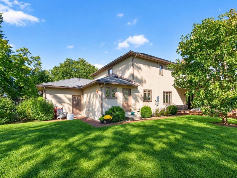 1333 Carron Drive , Columbus, OH 43220 Photo 45