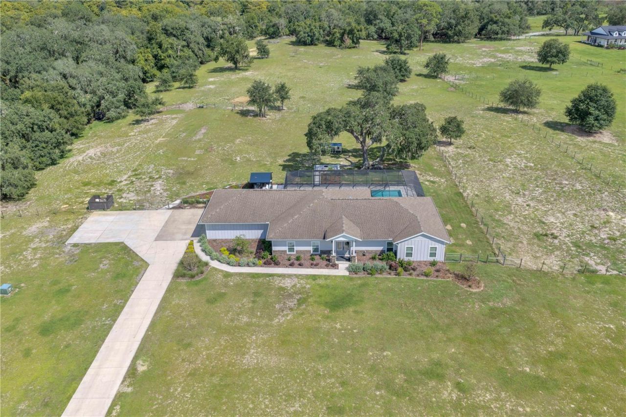 8631 SW 70th Terrace, Bushnell, FL 33513 Photo