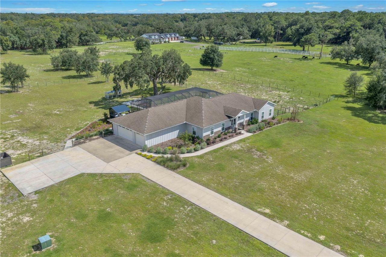 8631 SW 70th Terrace, Bushnell, FL 33513 Photo