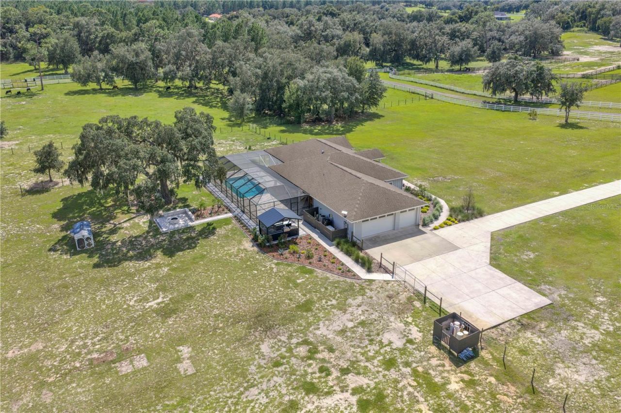 8631 SW 70th Terrace, Bushnell, FL 33513 Photo