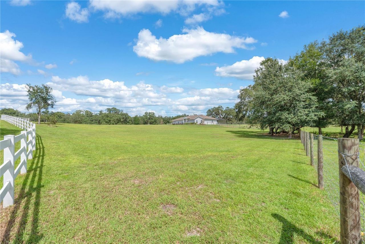 8631 SW 70th Terrace, Bushnell, FL 33513 Photo