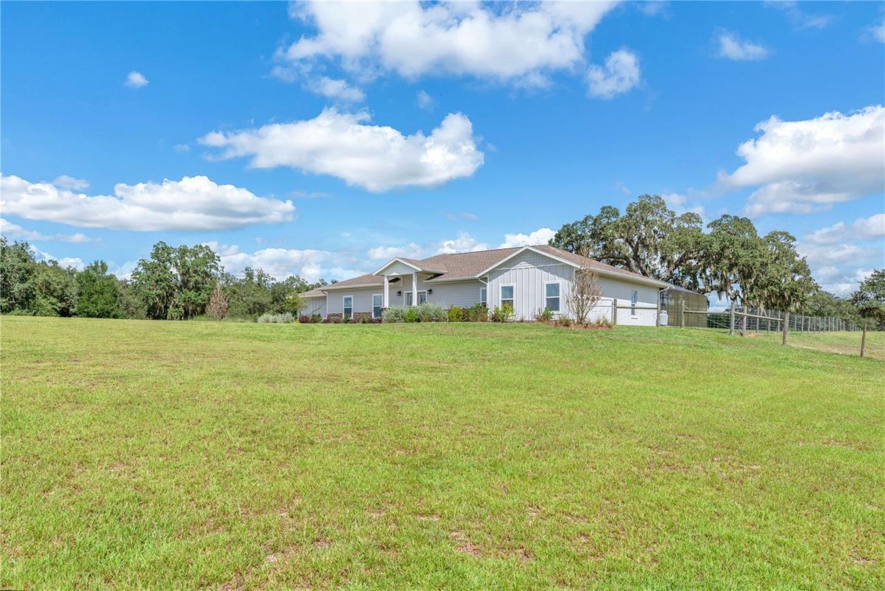 8631 SW 70th Terrace, Bushnell, FL 33513 Photo
