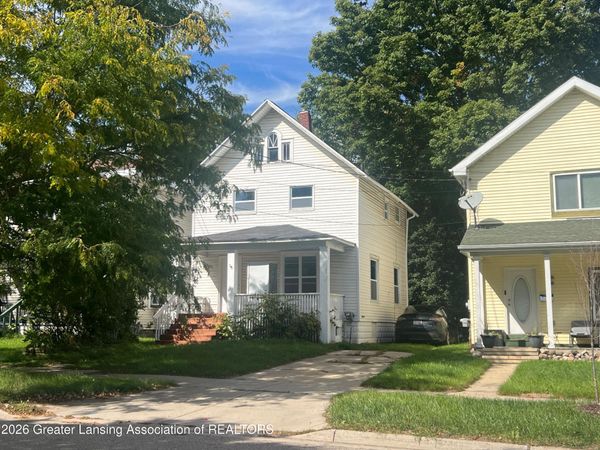 416 W Willow Street, Lansing, MI 48906