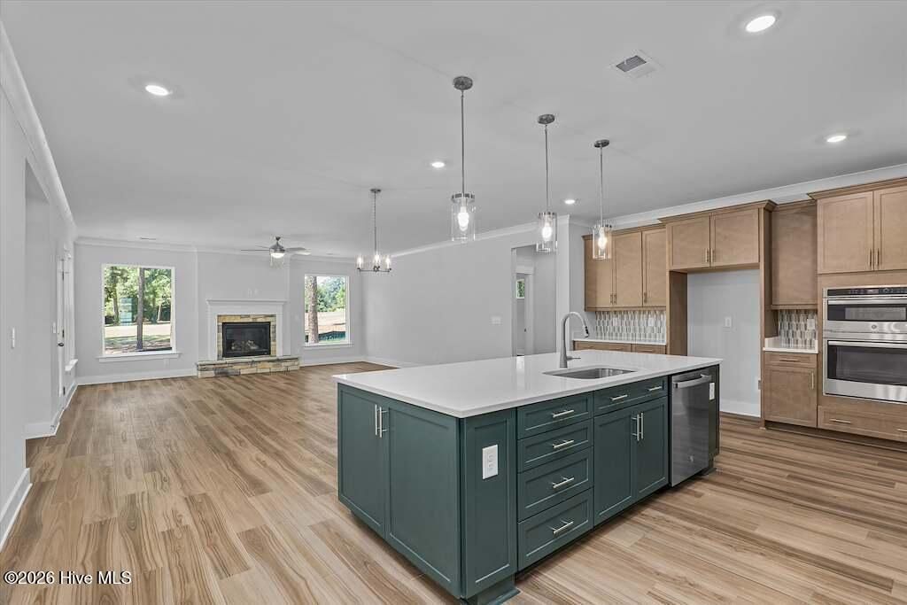 698 Callaway Drive  Photo 9