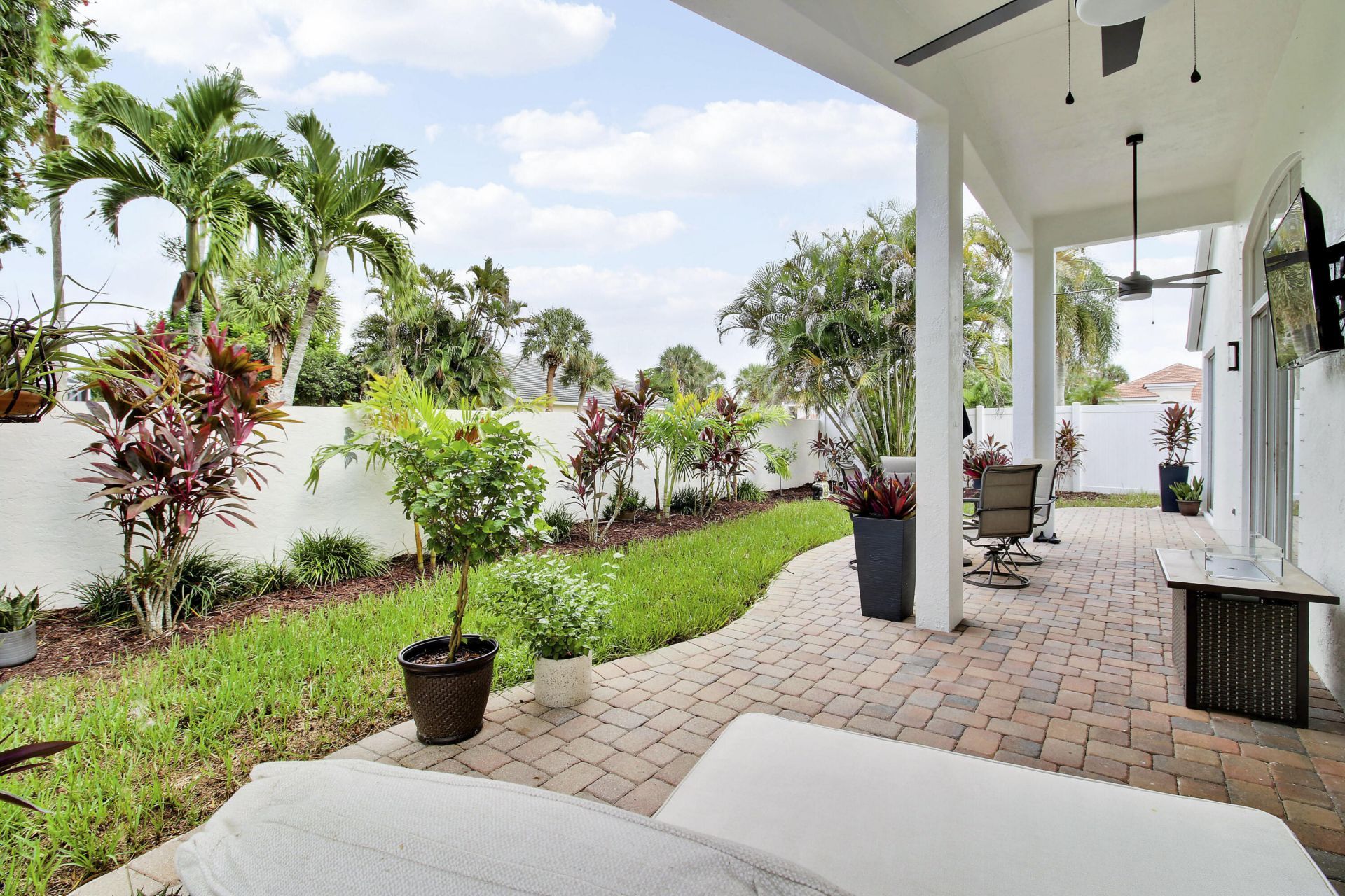 8161 Cypress Point Road, West Palm Beach, FL 33412 Photo