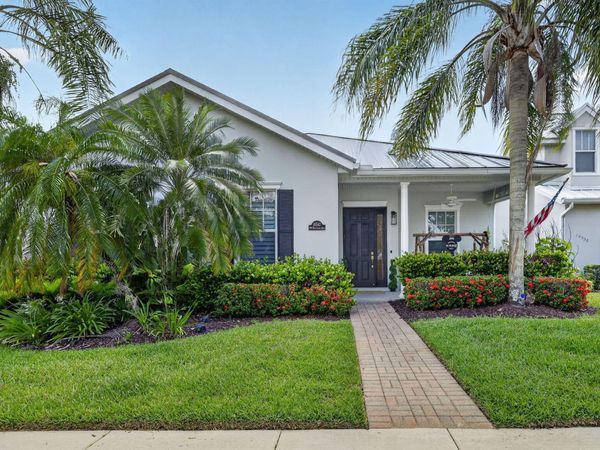 10542 SW Westlawn Boulevard, Port St. Lucie, FL 34987