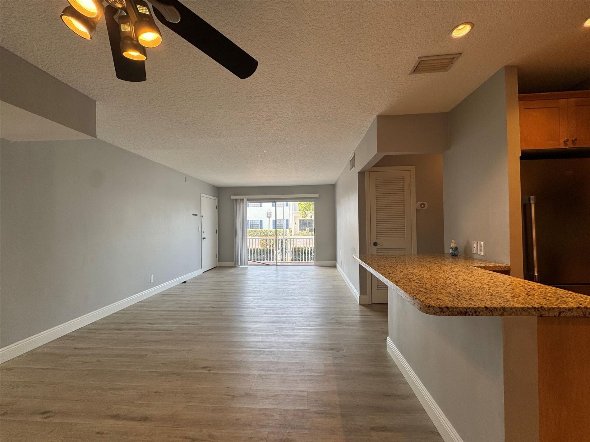160 Cypress Club Drive, Unit 607, Pompano Beach, FL 33060 Photo