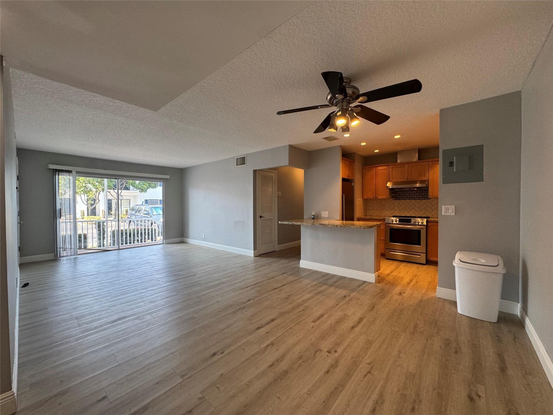 160 Cypress Club Drive, Unit 607, Pompano Beach, FL 33060 Photo