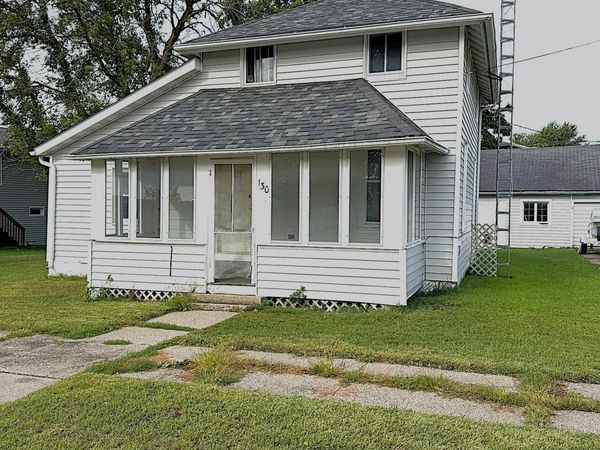 130 6th Street SW, Plainview, MN 55964