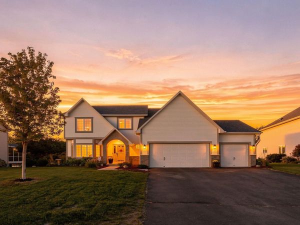 746 Riesgraf Road, Carver, MN 55315