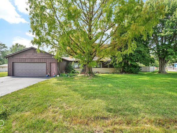 4438 Bridgefield East Drive , Plainfield, IN 46168