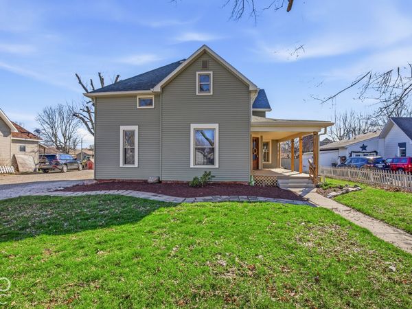 437 N Conde Street , Tipton, IN 46072