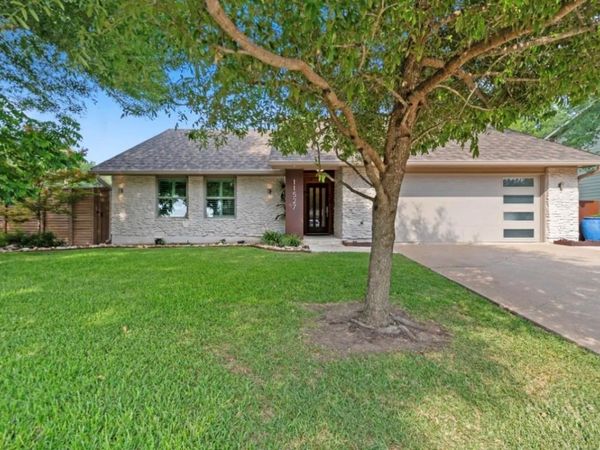 11527 Heathrow DR, Austin, TX 78759
