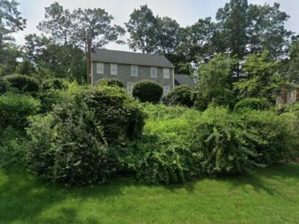 87 Wesson Ter, Northborough, MA 01532