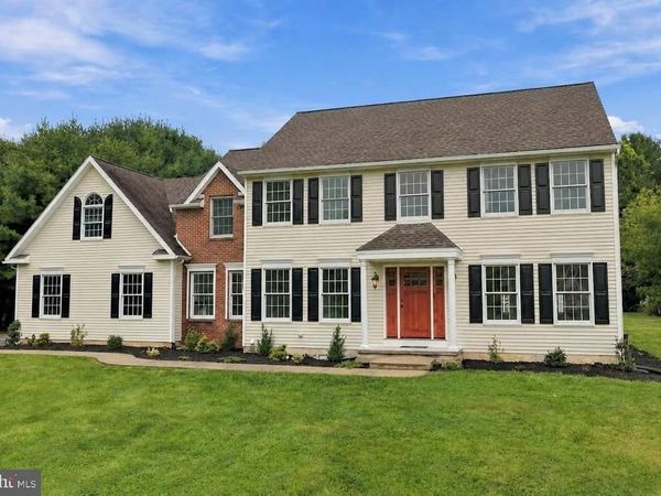4 SCHOOLHOUSE LANE , FLEETWOOD, PA 19522