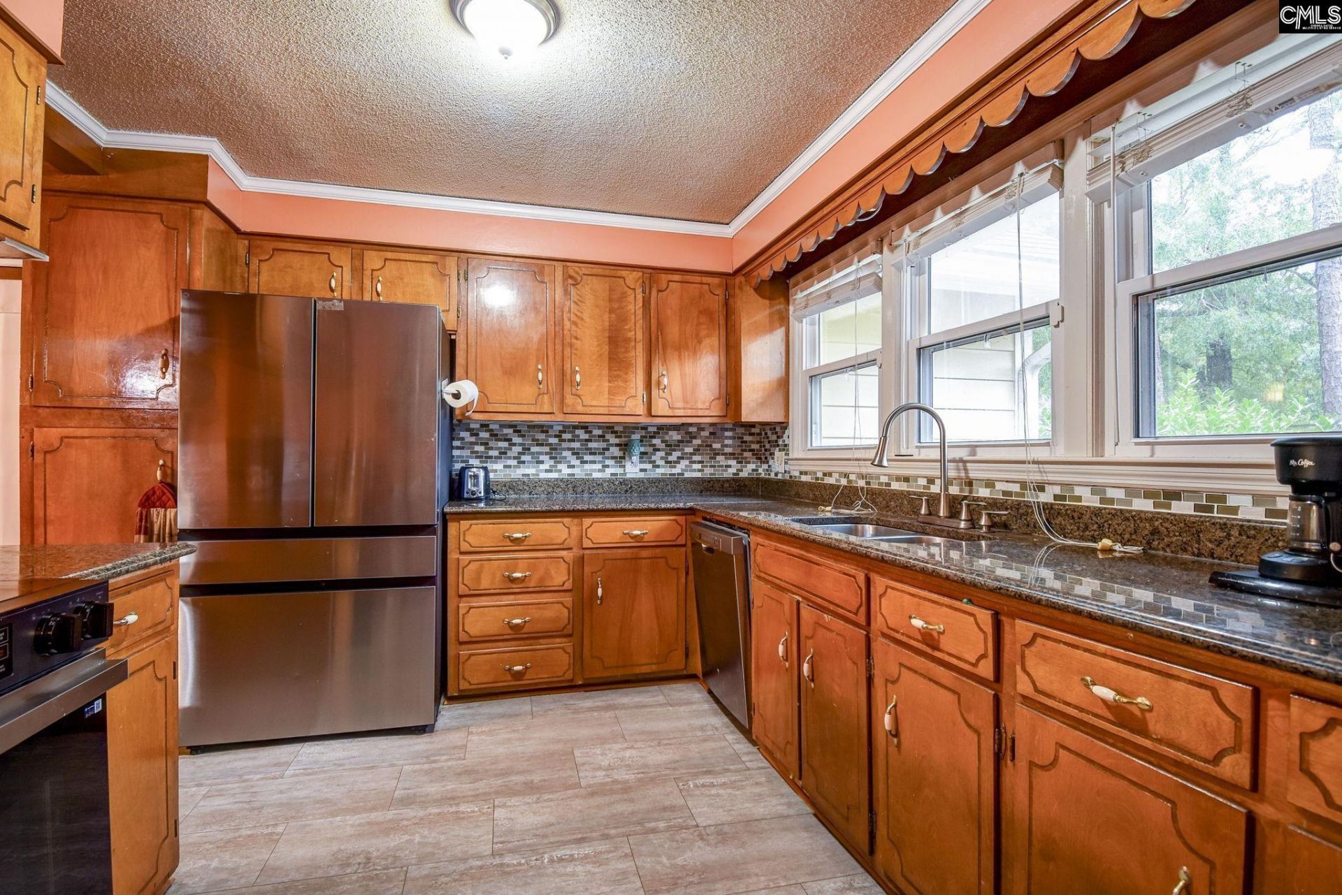208 Cedar Vale Drive  Photo 12
