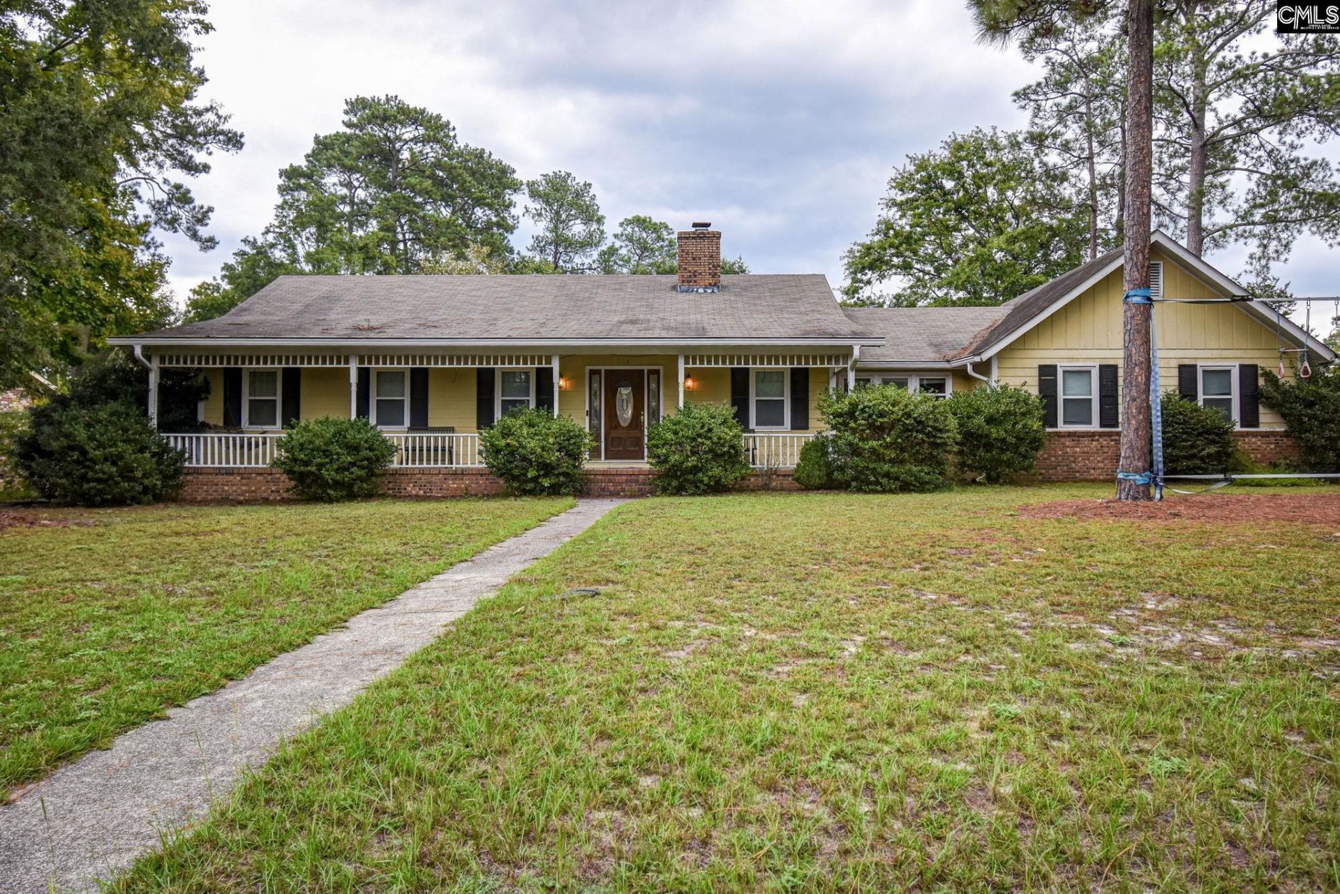 208 Cedar Vale Drive  Photo 5