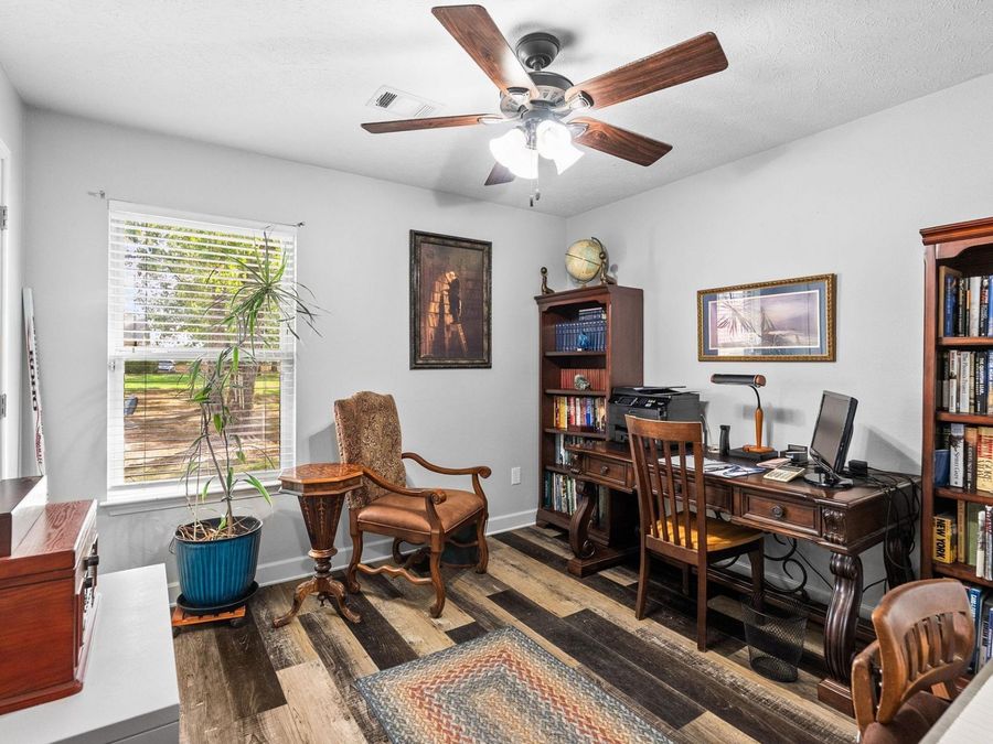 Property Image 33