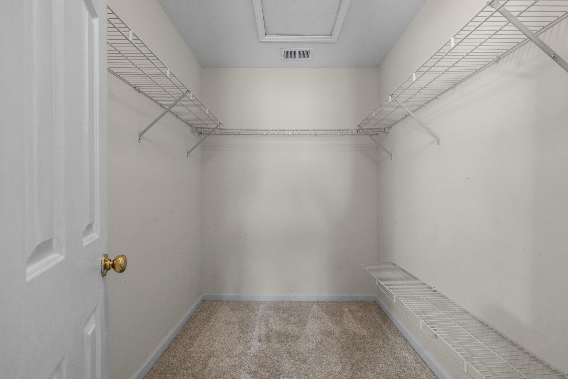 4504 Planters Row Way Photo 22