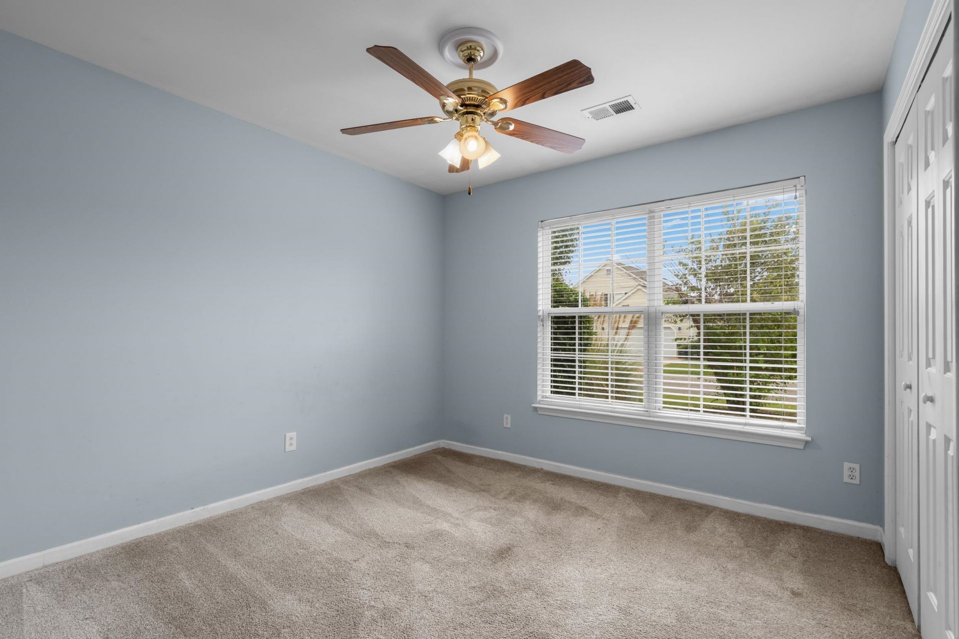 4504 Planters Row Way Photo 23
