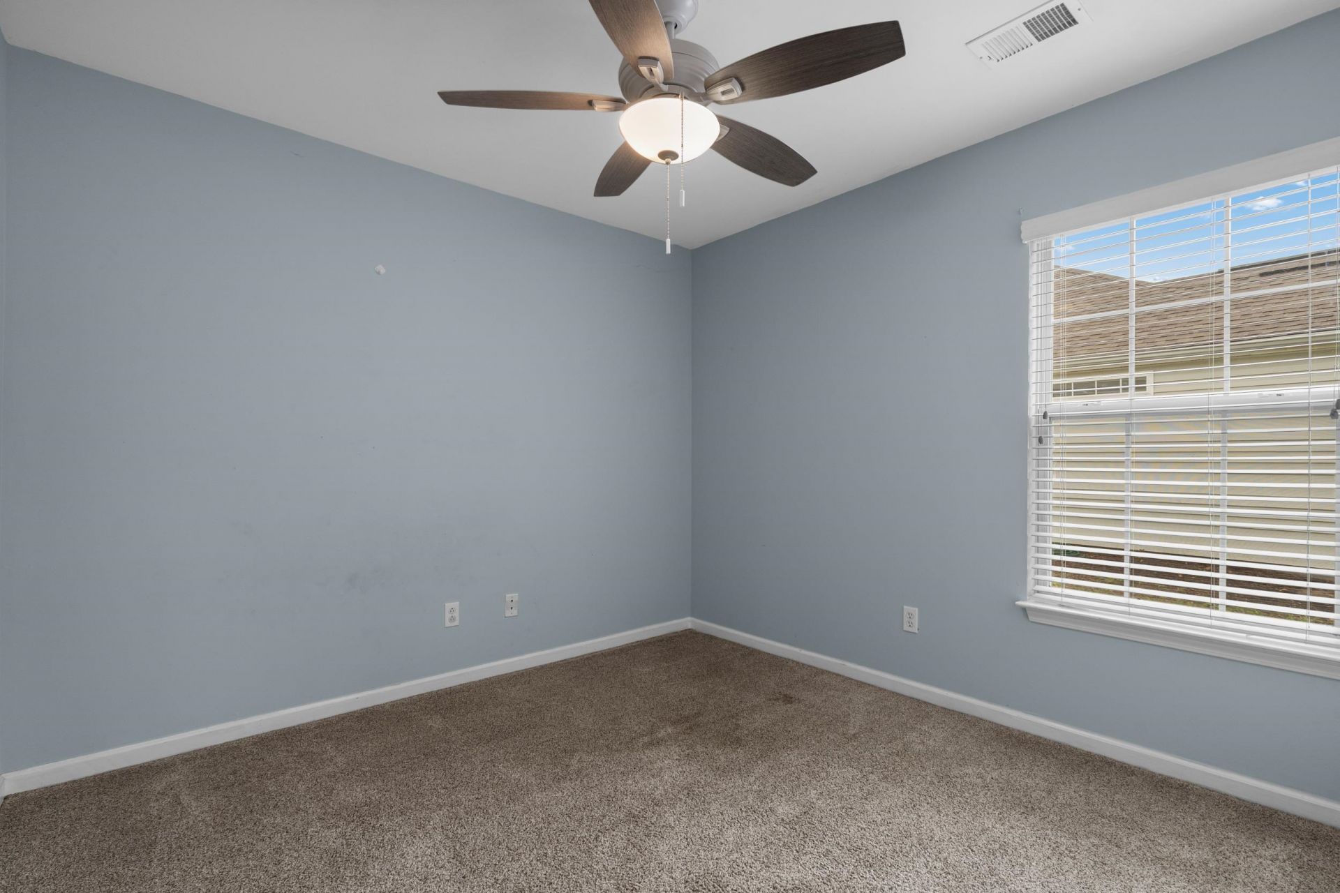 4504 Planters Row Way Photo 25