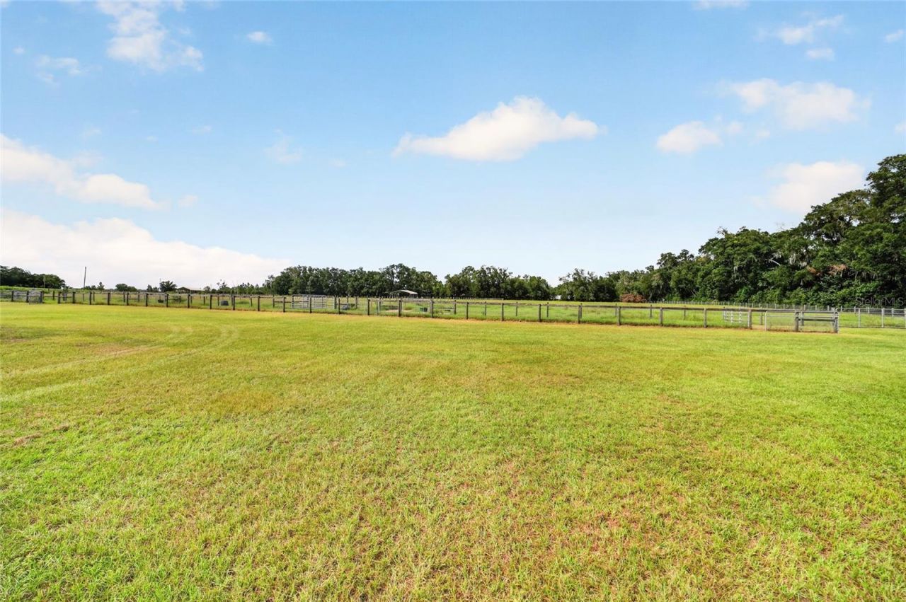 20540 SW 5th Place, Dunnellon, FL 34431 Photo