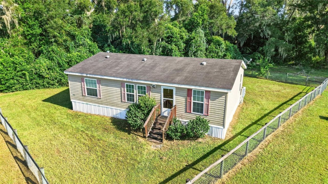 20540 SW 5th Place, Dunnellon, FL 34431 Photo