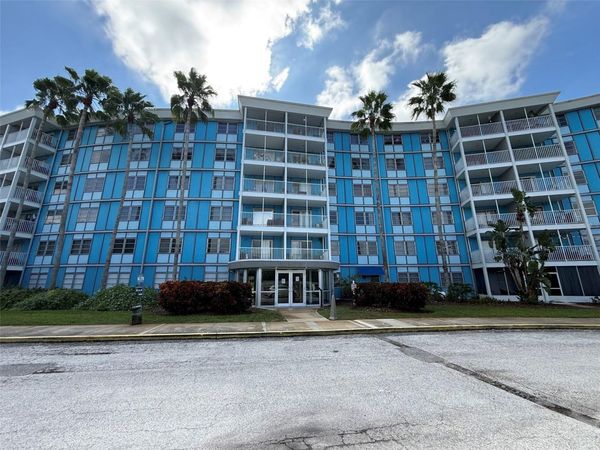 3315 58TH AVENUE S, Unit 114, ST PETERSBURG, FL 33712