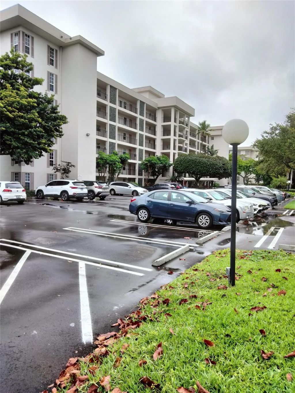 2950 N Palm Aire Drive, Unit 106, Pompano Beach, FL 33069 Photo