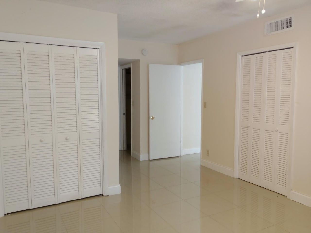 2950 N Palm Aire Drive, Unit 106, Pompano Beach, FL 33069 Photo