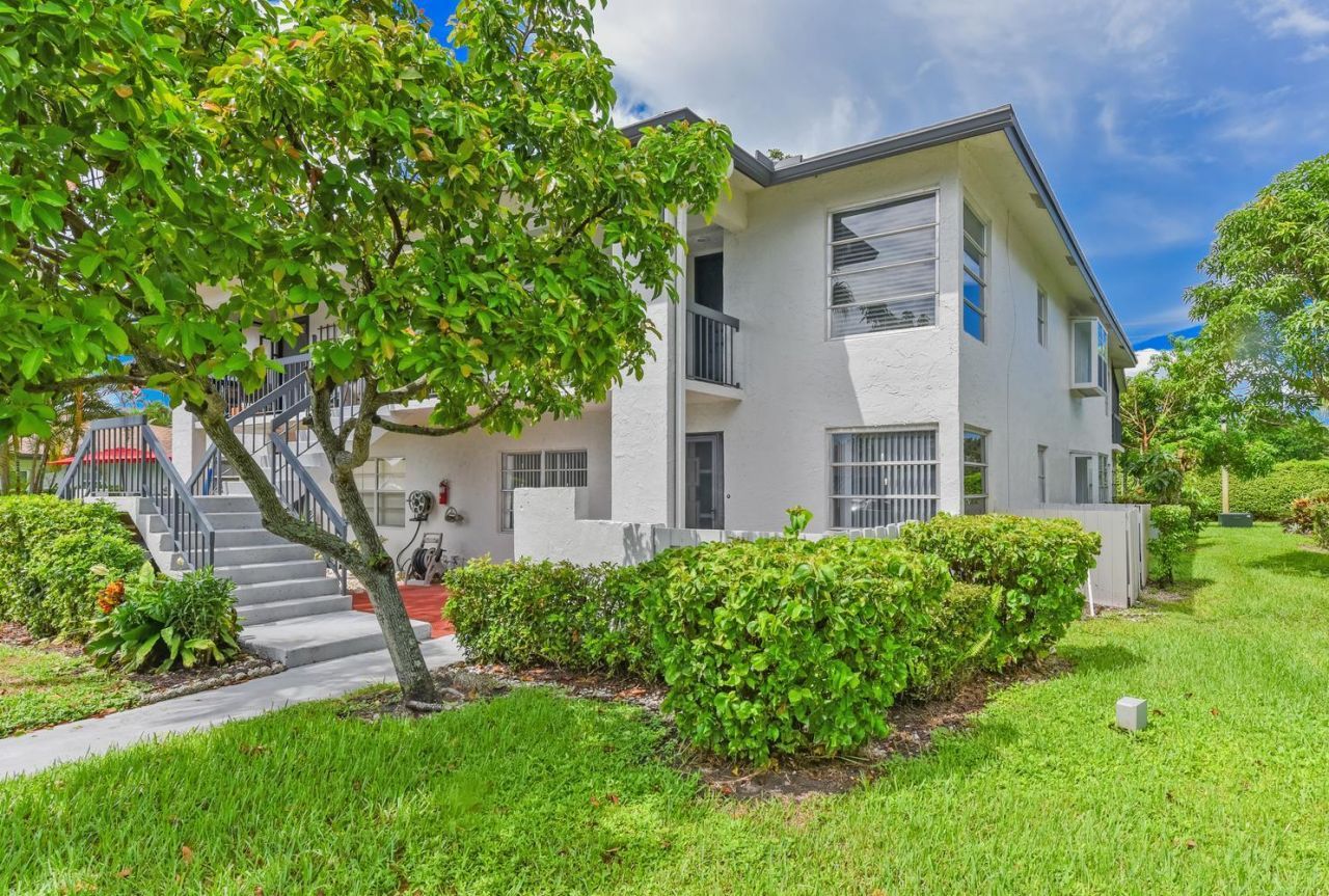 5759 Phoenix Palm Court, Unit C, Delray Beach, FL 33484 Photo