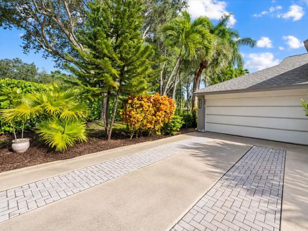2402 Landings Boulevard, Greenacres, FL 33413