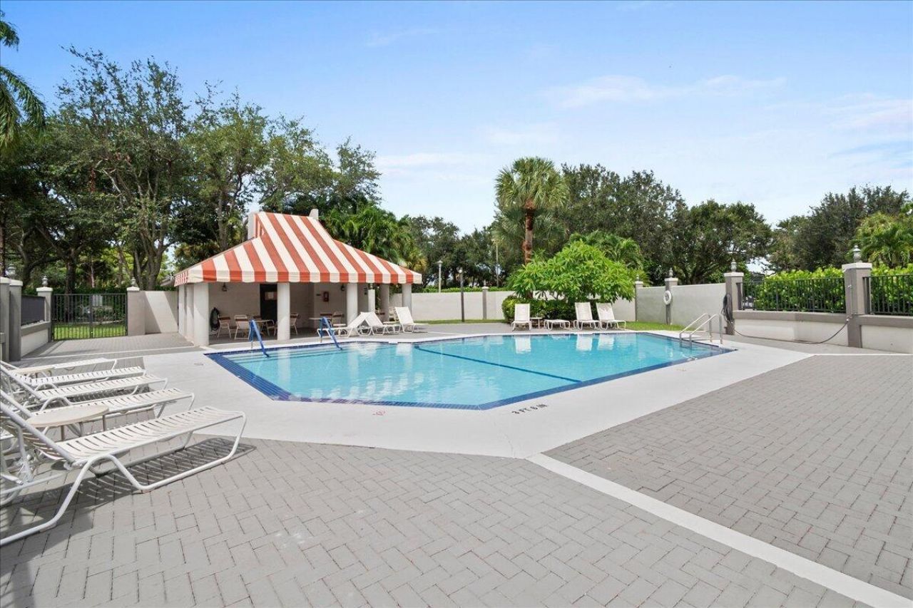 2402 Landings Boulevard, Greenacres, FL 33413 Photo