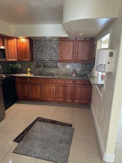 7807 W Kimberly Boulevard, North Lauderdale, FL 33068 Photo