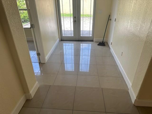 7807 W Kimberly Boulevard, North Lauderdale, FL 33068 Photo