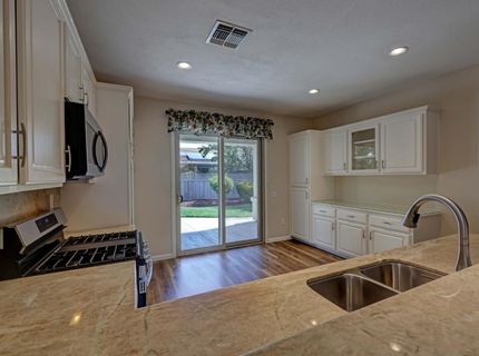 2041 Stepping Stone Ln, Lincoln, CA 95648 Photo