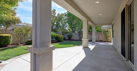 2041 Stepping Stone Ln, Lincoln, CA 95648 Photo