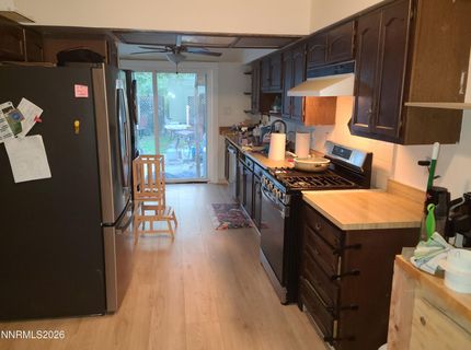 45 Sutton Way, Reno, NV 89512 Photo
