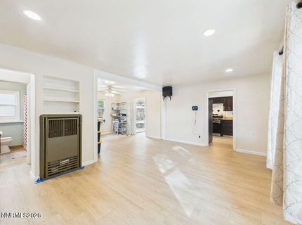 45 Sutton Way, Reno, NV 89512 Photo