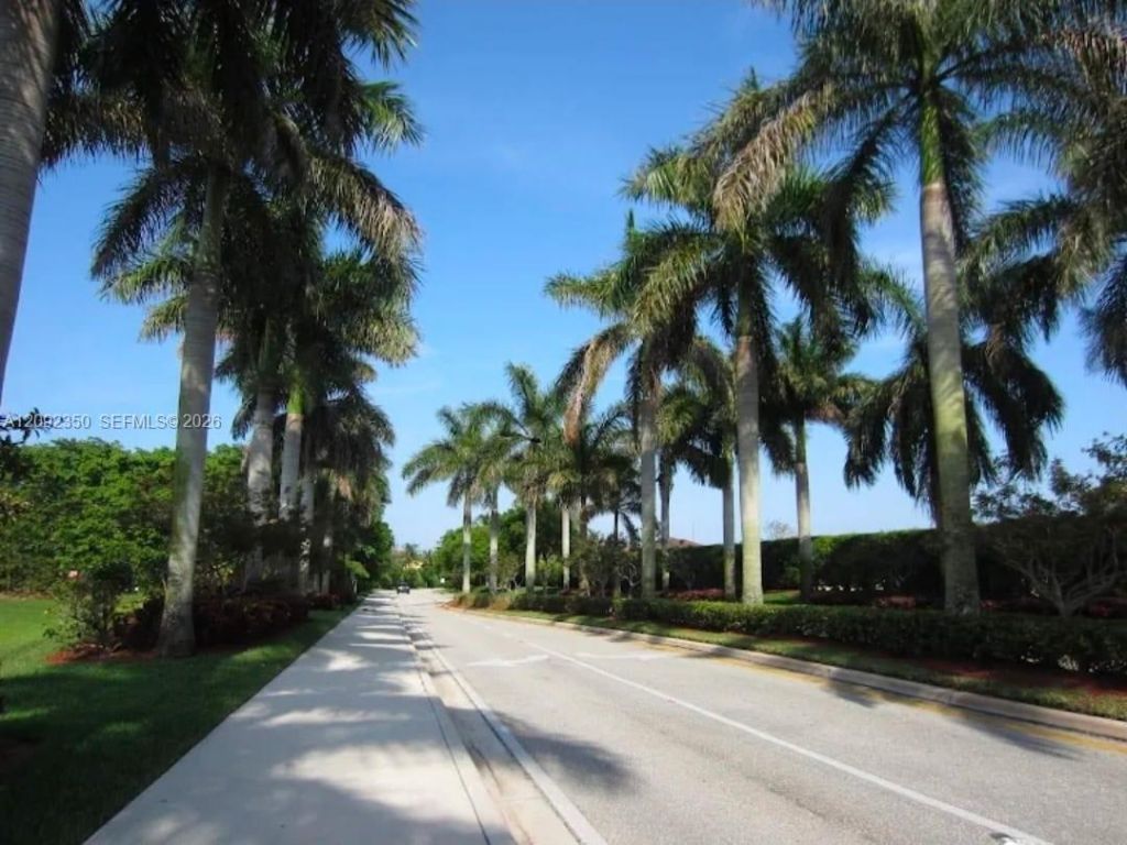 8014 Big Pine Way , Riviera Beach, FL 33407 Photo