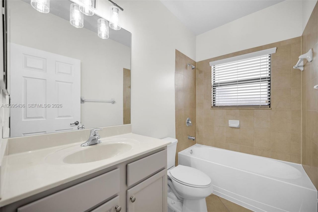 11815 SW 236th St , Homestead, FL 33032 Photo