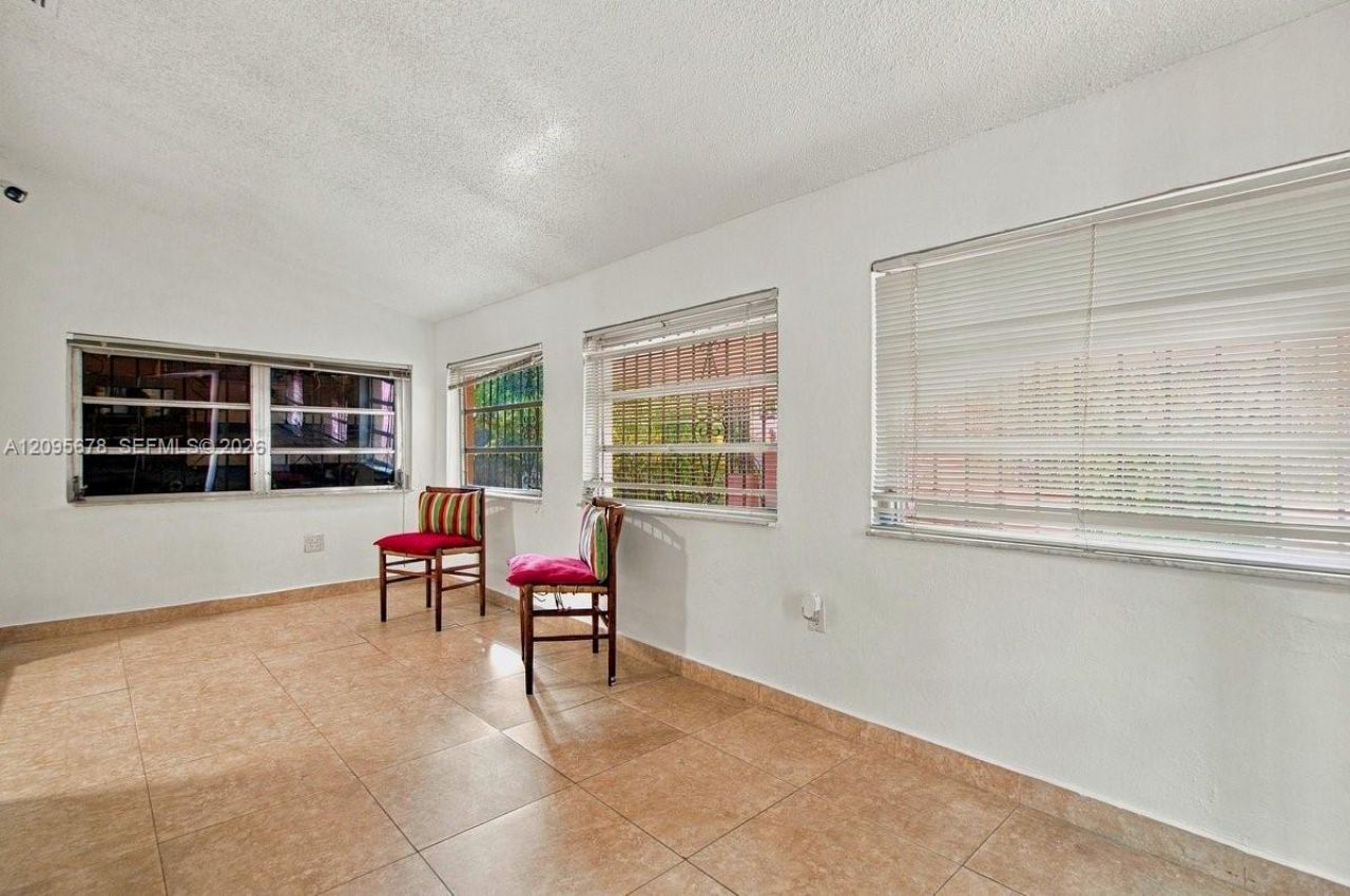 2428 SW 12th St, Miami, FL 33135 Photo