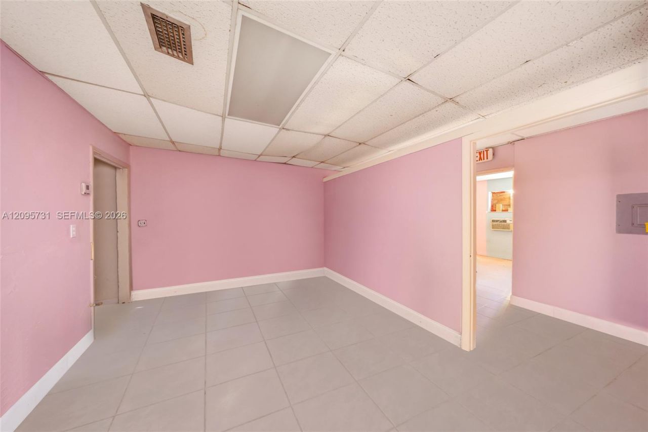159 NW 36th St , Miami, FL 33127 Photo