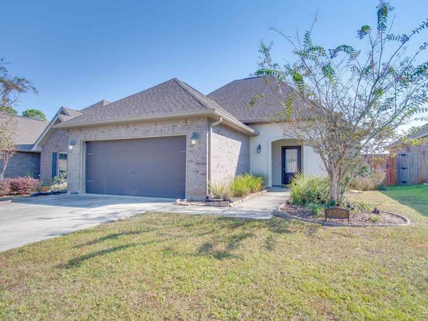 1752 Waterbury Way, Cantonment, FL 32533