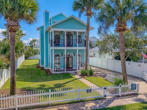 95 Mark St, Destin, FL 32541
