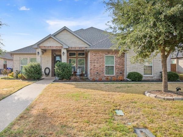 10305 Creekside Lane , Waco, TX 76712