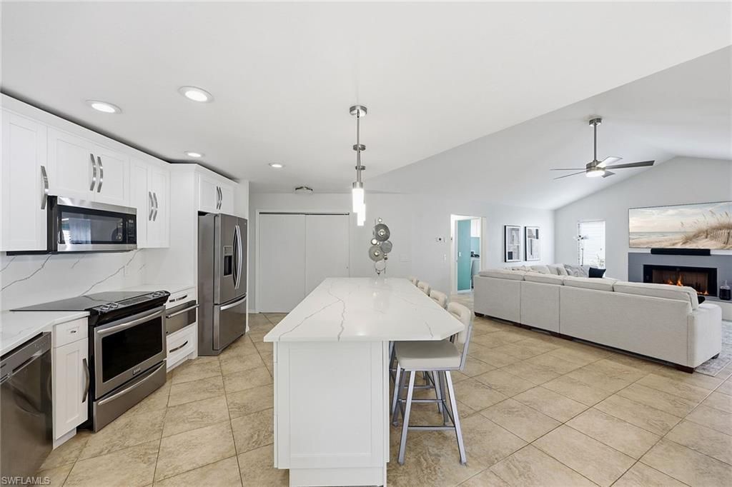 2529 Kings Lake Blvd, Naples, FL 34112 Photo
