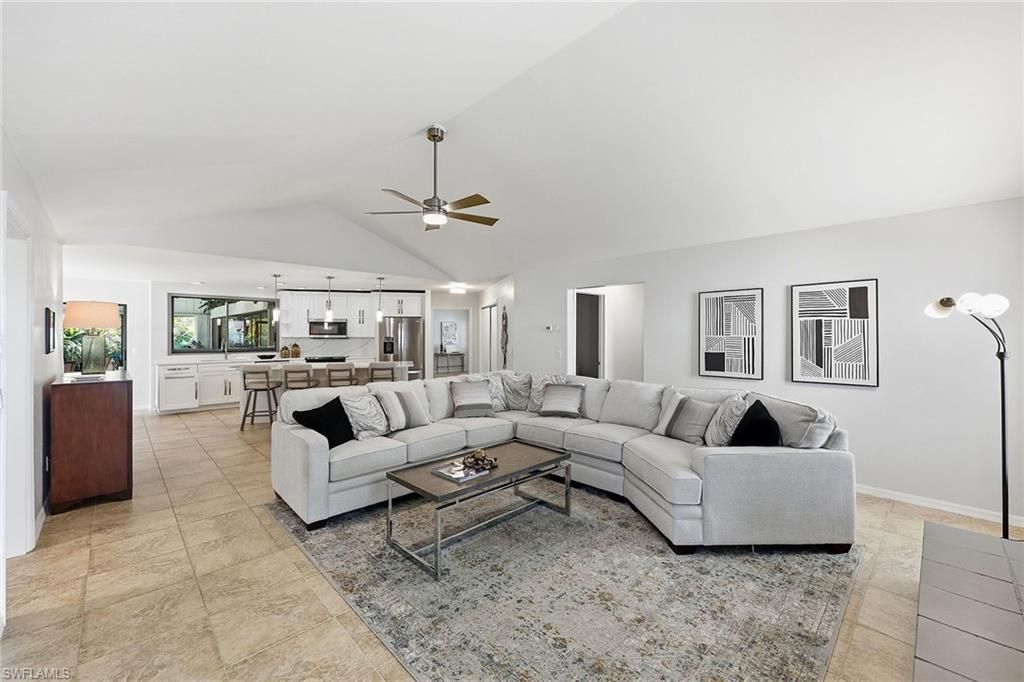 2529 Kings Lake Blvd, Naples, FL 34112 Photo